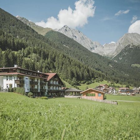 Vierbrunnenhof Hotel Anterselva di Mezzo Exterior foto