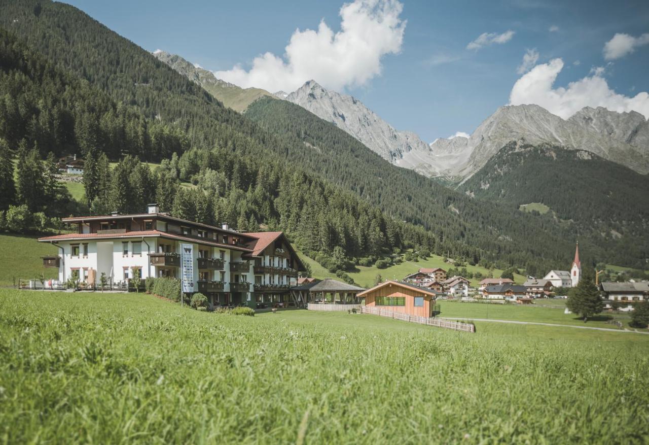 Vierbrunnenhof Hotel Anterselva di Mezzo Exterior foto